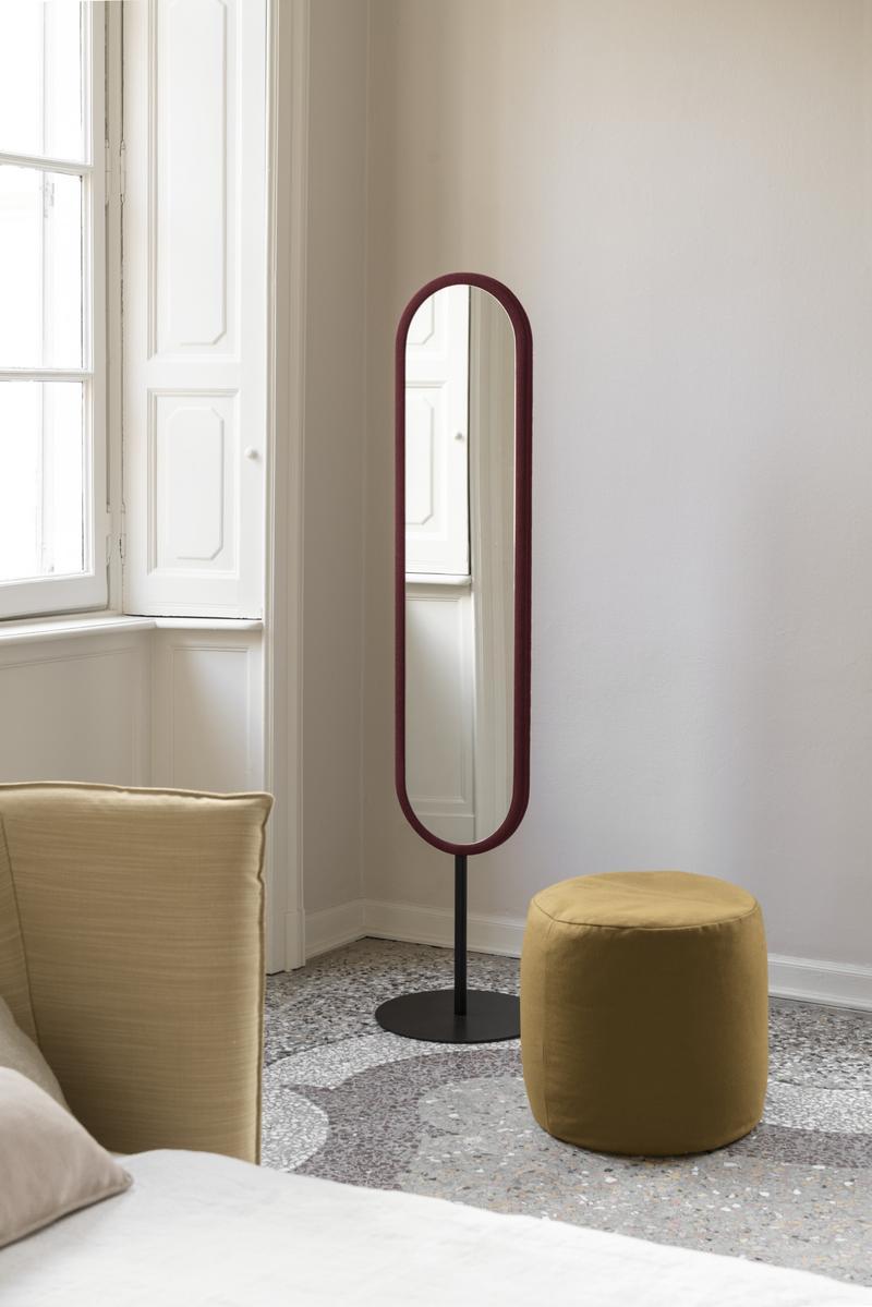 Freestanding swivel oval wooden mirror | Lap by Bolzan letti