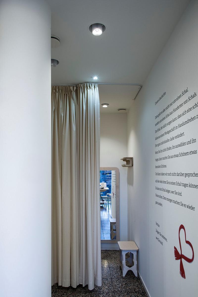 Ceiling aluminium spotlight | Coolfin by Dark