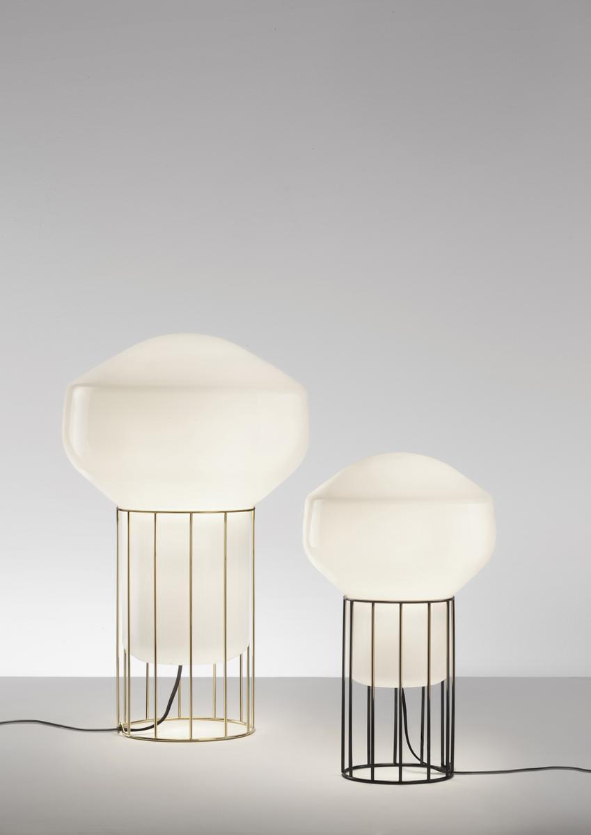 Blown glass table lamp | Aérostat by Fabbian
