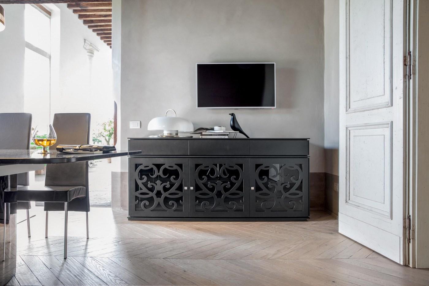 Wood and glass sideboard with doors | Paris by Tonin Casa