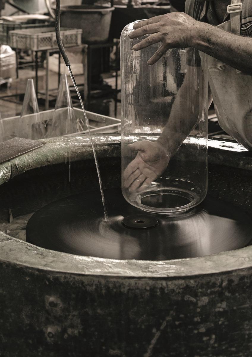 LED direct light Blown crystal pendant lamp | Noctambule Bowl by Flos