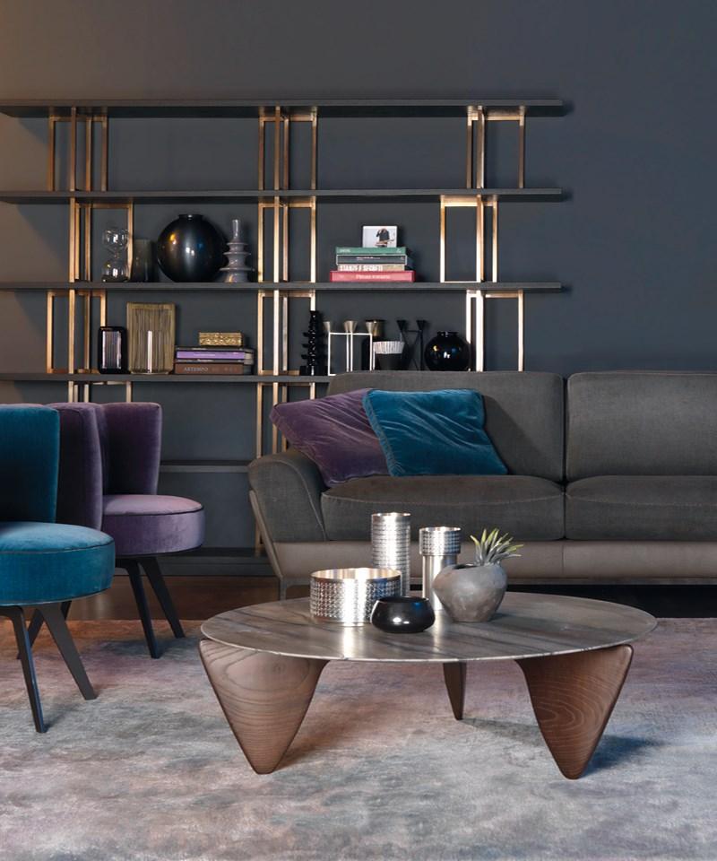 Carrara marble coffee table | Brock by Borzalino