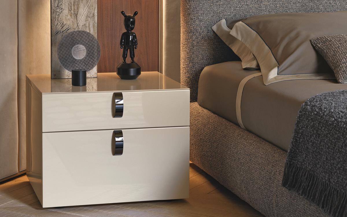 Bedside table with drawers | Splendor by Flou