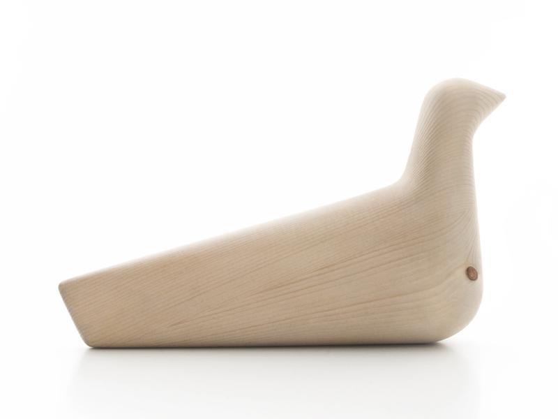 Maple sculpture | L‘oiseau by Vitra