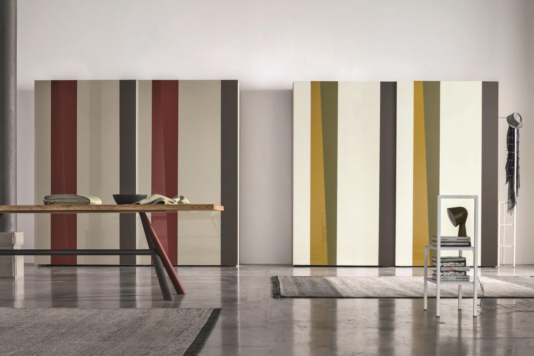 Wardrobe with sliding doors | Kelly by Tomasella