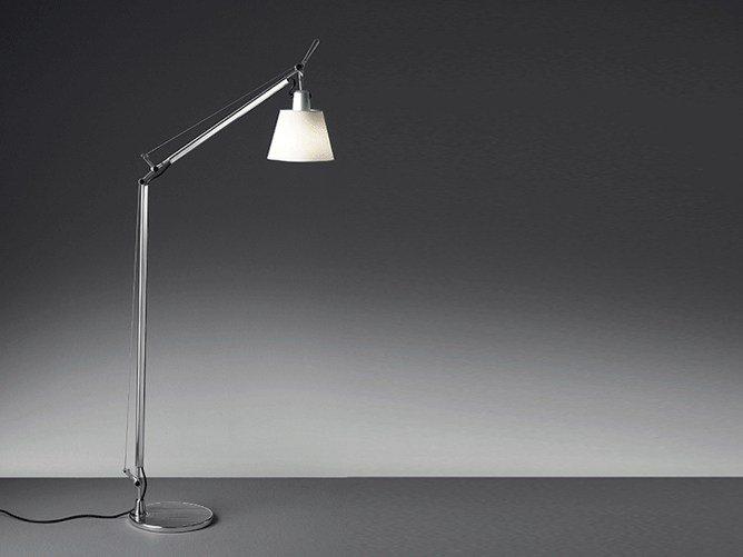 Reading parchment paper or satin floor lamp | Tolomeo Basculante Reading Floor by Artemide