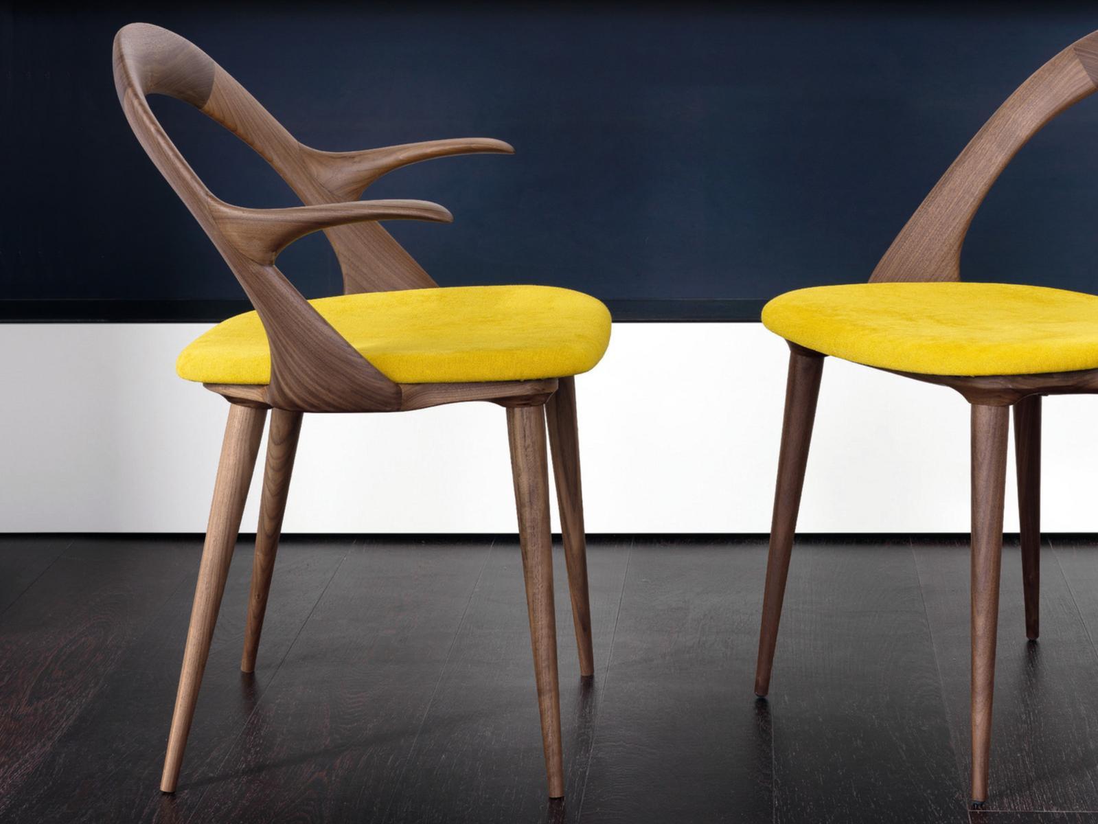 Walnut chair with armrests | Ester by Porada