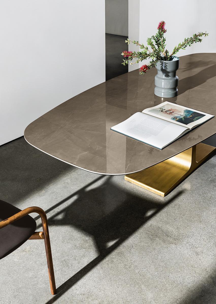 Ceramic table | Palace Shaped by Sovet