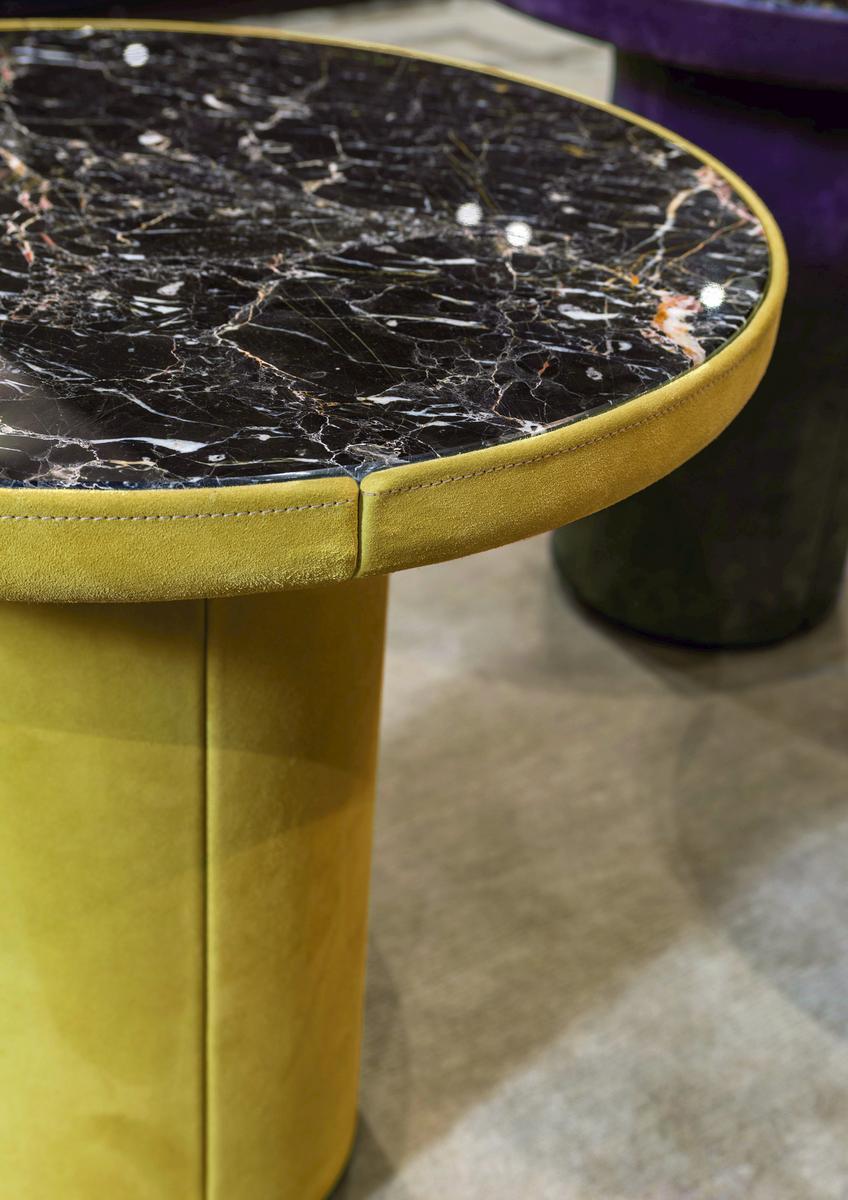 Round stone coffee table | Re by Longhi