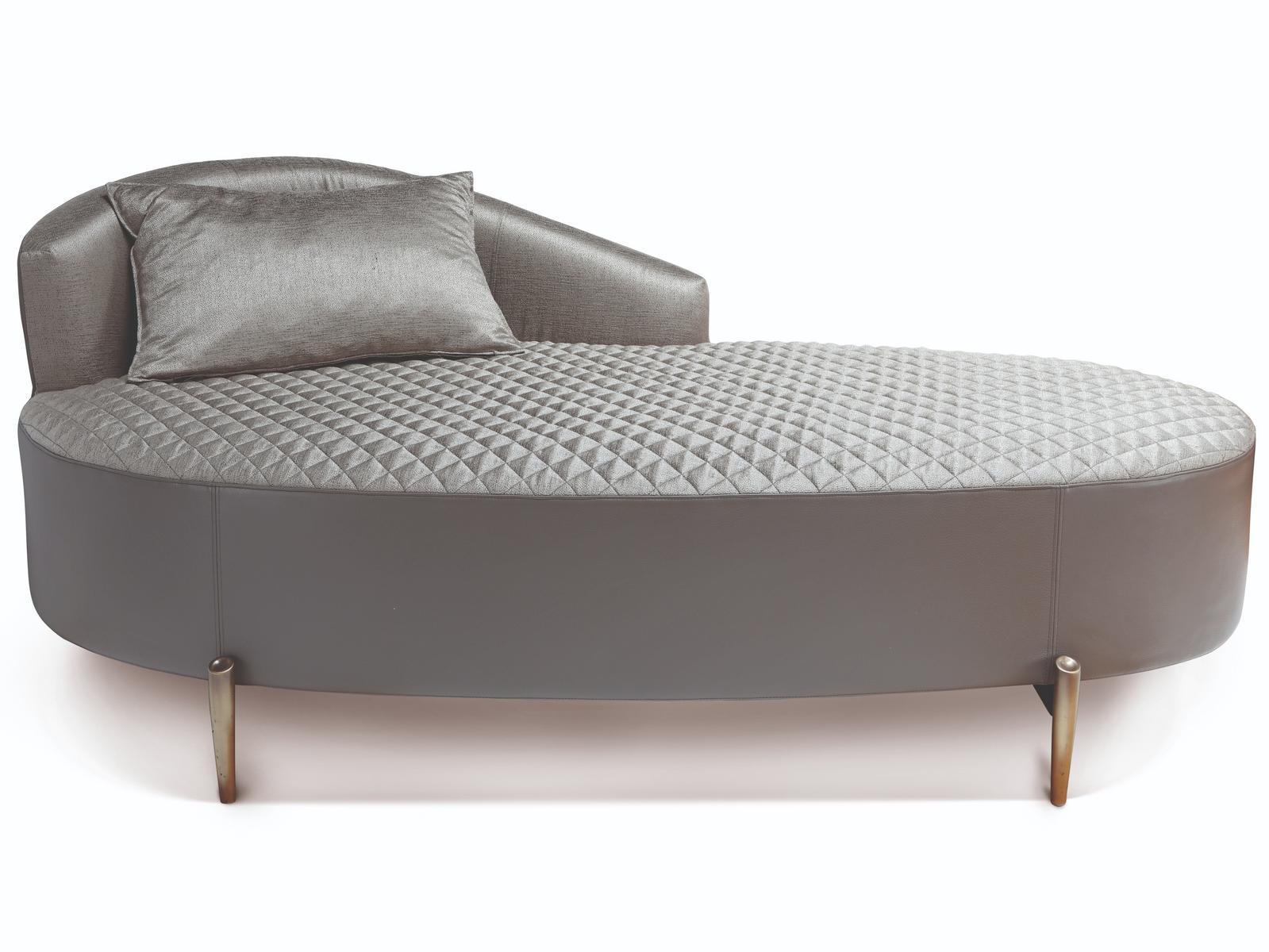 Tufted upholstered leather day bed | Selene by Ezio Bellotti