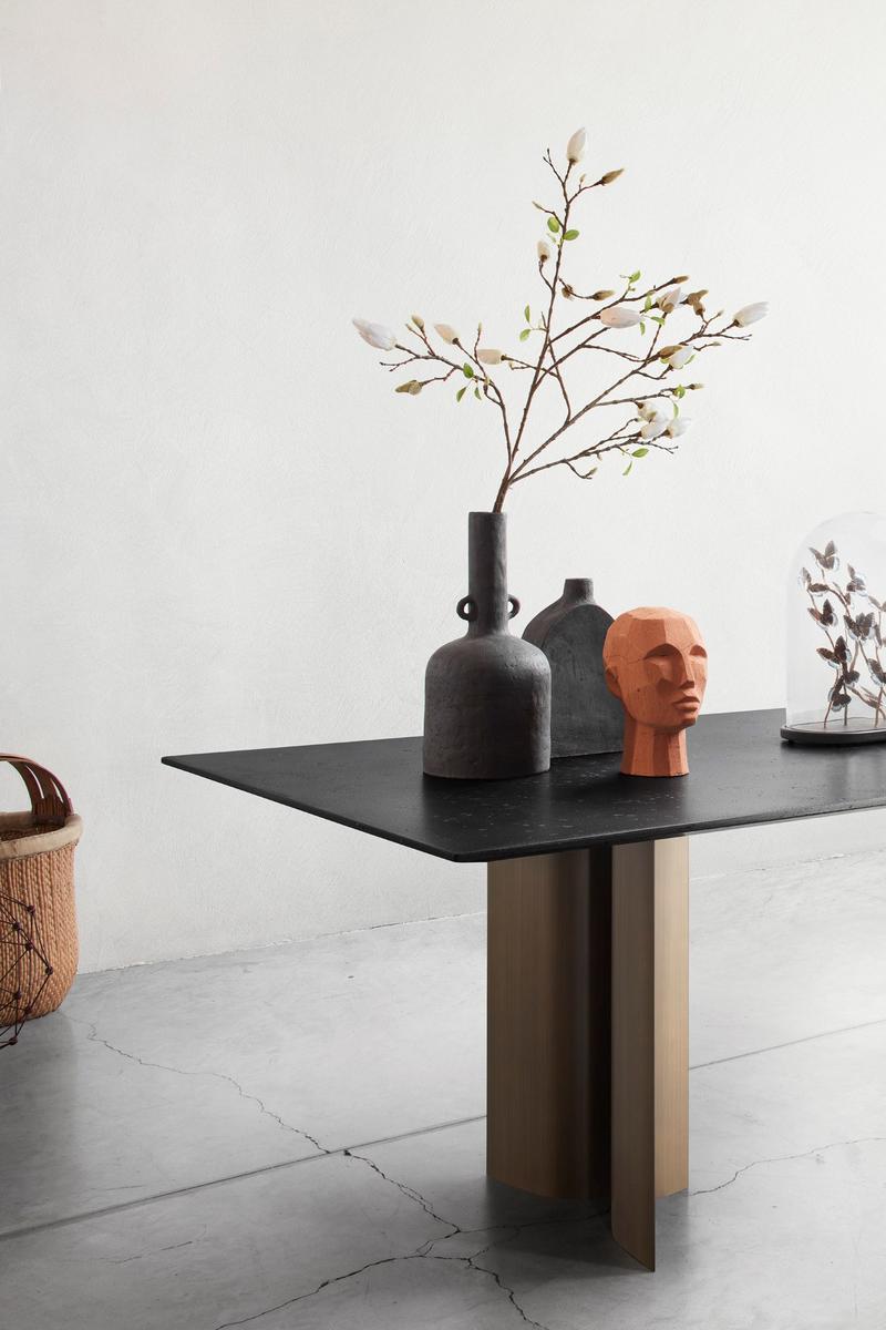 Rectangular reconstructed stone table | Gullwing by Lema