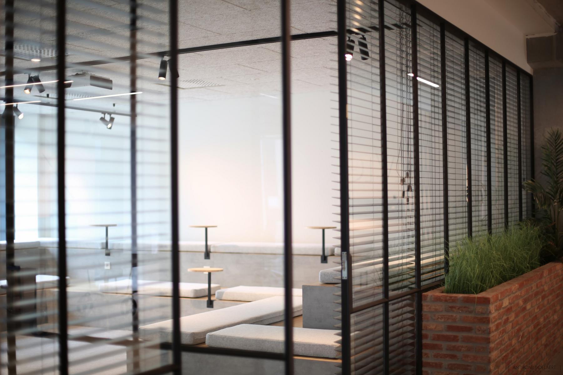 LED aluminium track-Light | Tuki by Dark