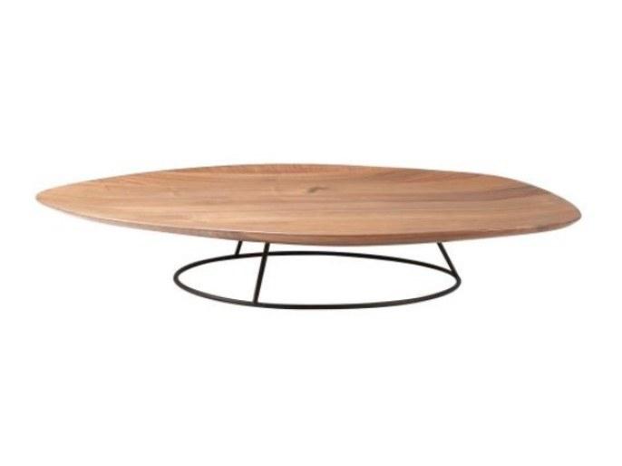 Low walnut coffee table | Pebble by Ligne Roset
