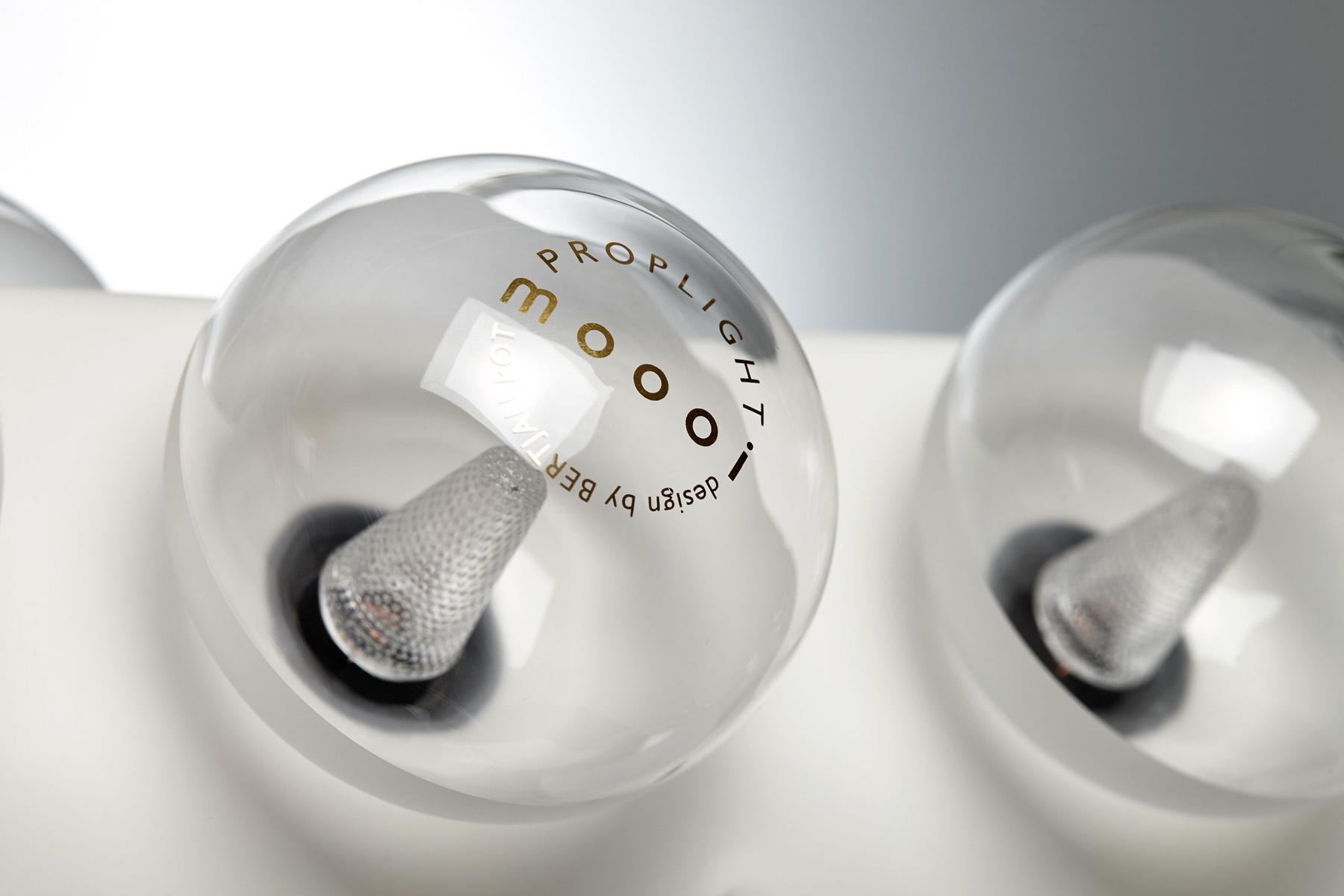 LED direct light wall lamp | Prop Light Wall by Moooi