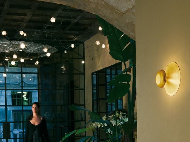 Wall lamp | Funnel by Vibia