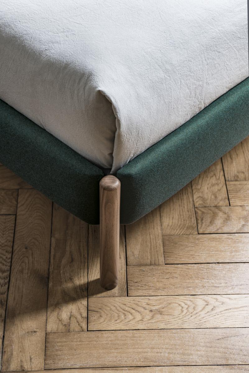 Upholstered double bed | Flag by Bolzan letti