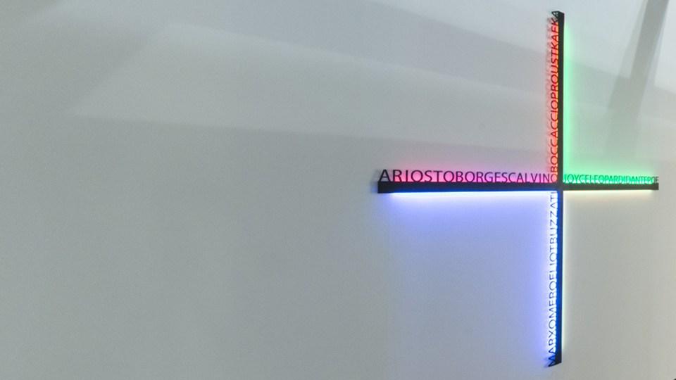 LED aluminium wall grazer | Hsiang by Artemide