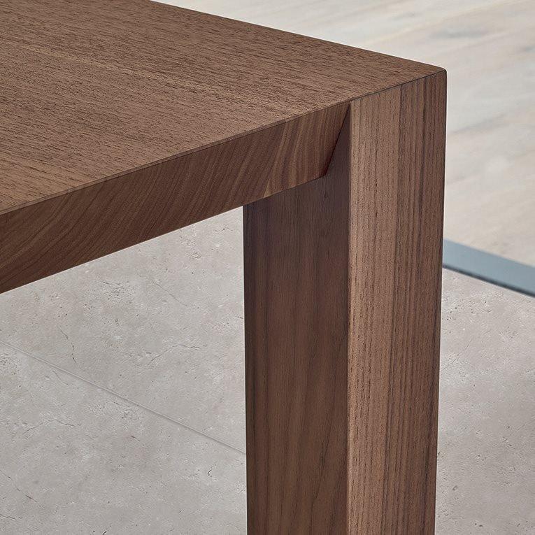 Rectangular walnut table | Blade by Poliform