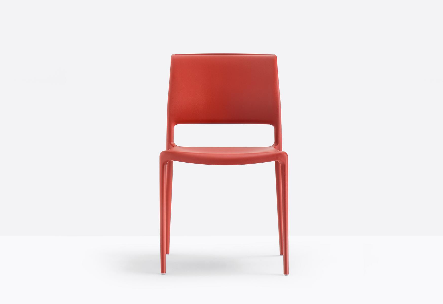 Stackable polypropylene chair | Ara 310 by Pedrali
