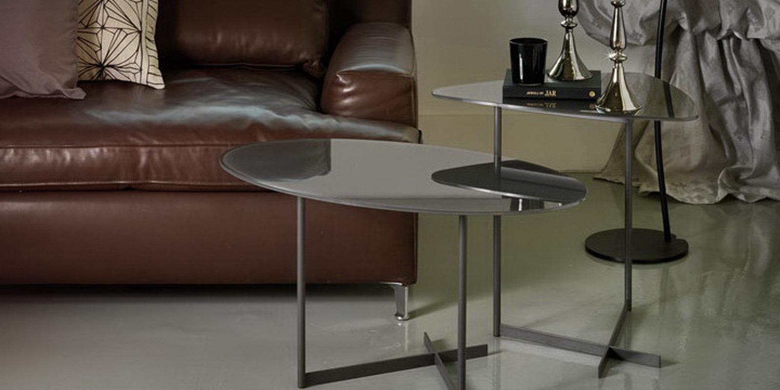 Oval metal coffee table | Pat by Cattelan Italia