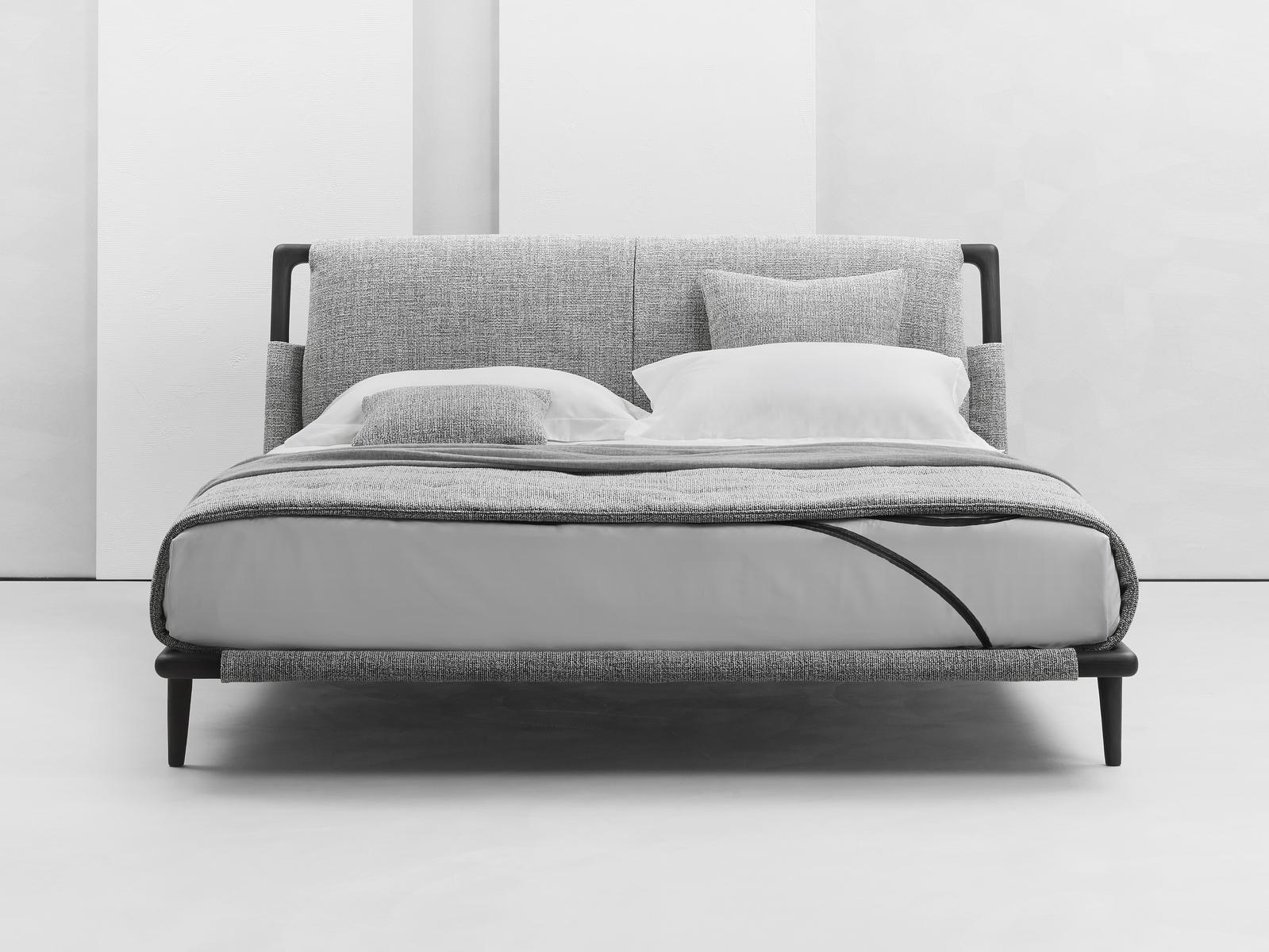 Double bed with upholstered headboard | Gaudì by Flou