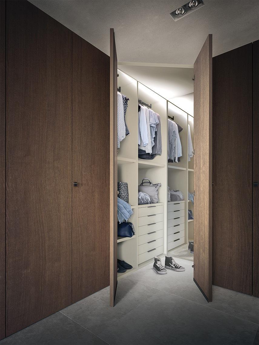 Modular veneer wardrobe with coplanar doors | Simple by ALF Dafre