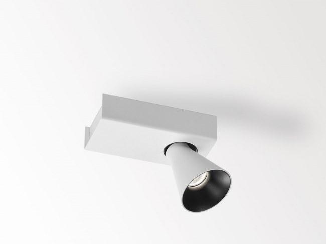 Spotlight / track-Light | Pion On by Delta light