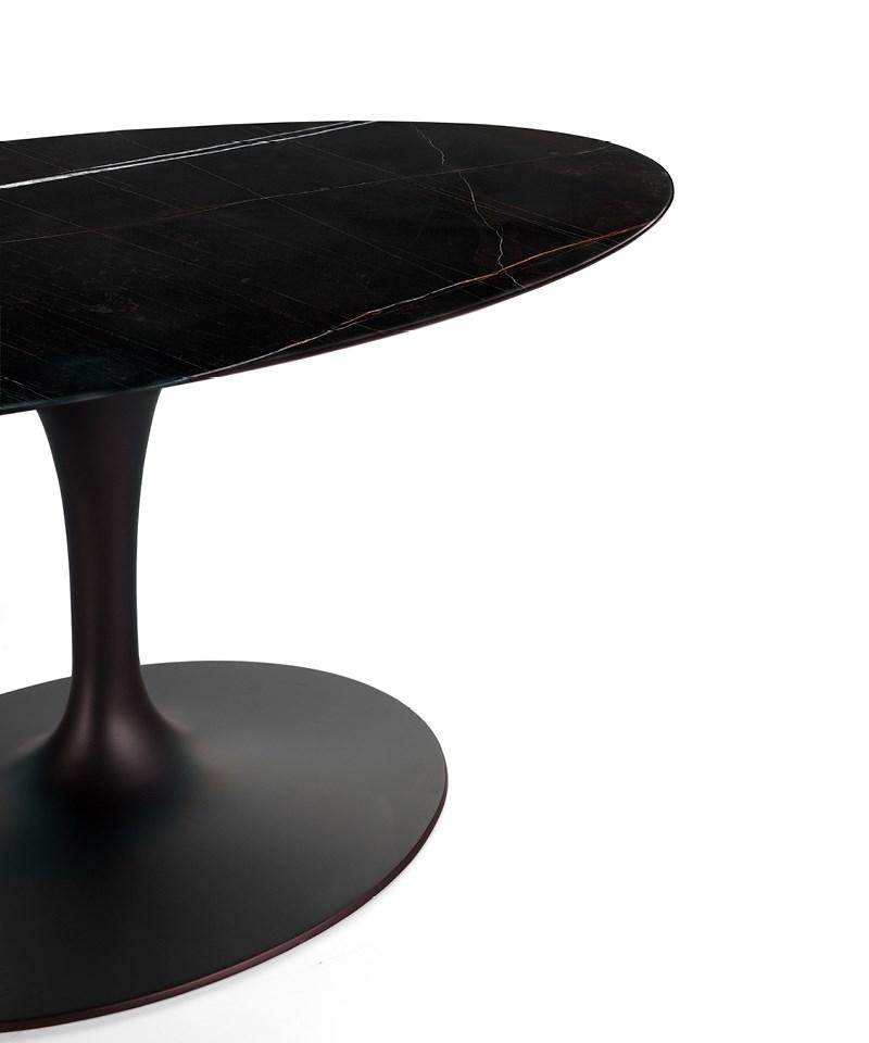 Oval marble coffee table | Saar by Borzalino