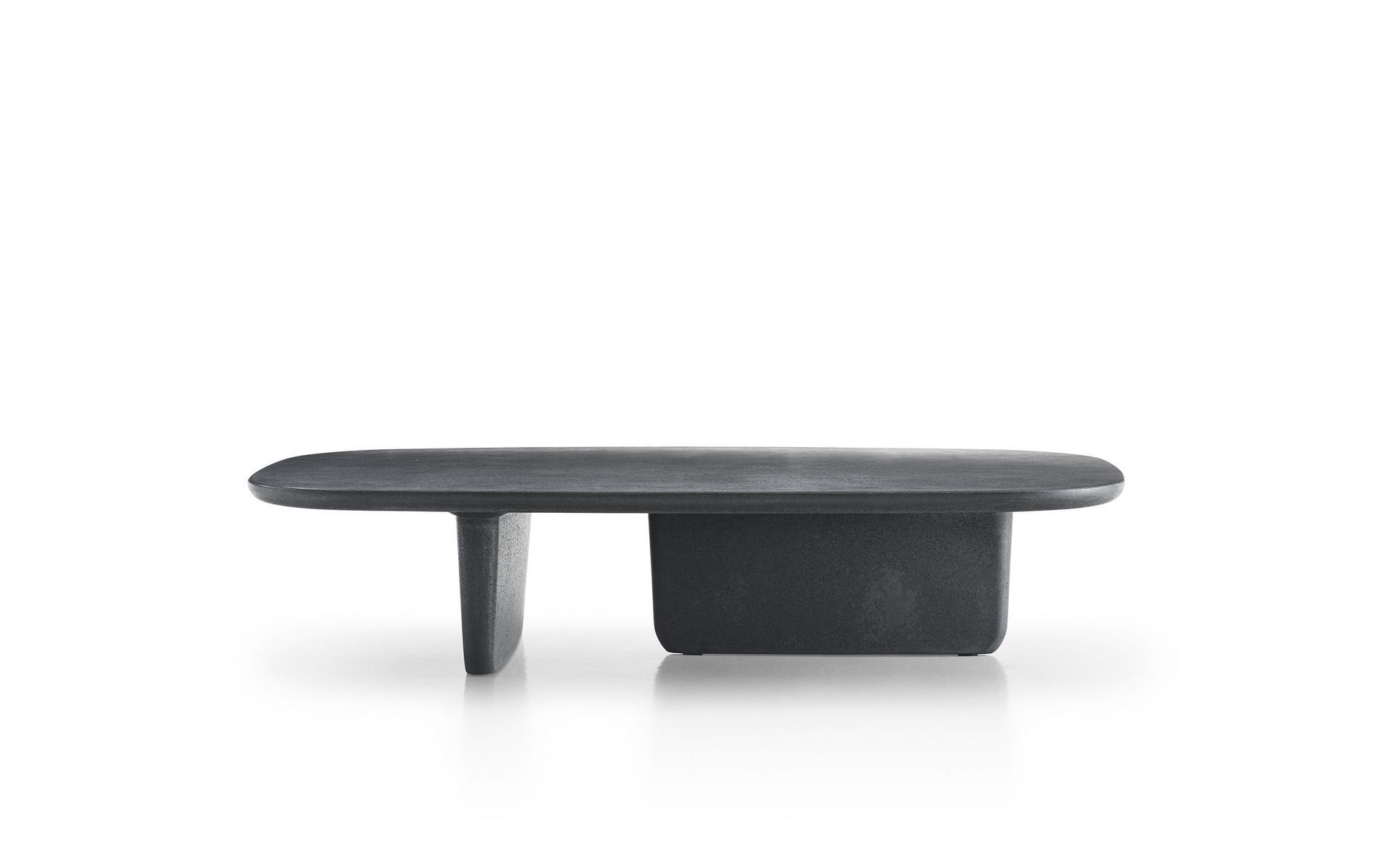 Rectangular cement garden side table | Tobi-ishi Outdoor by B&B Italia