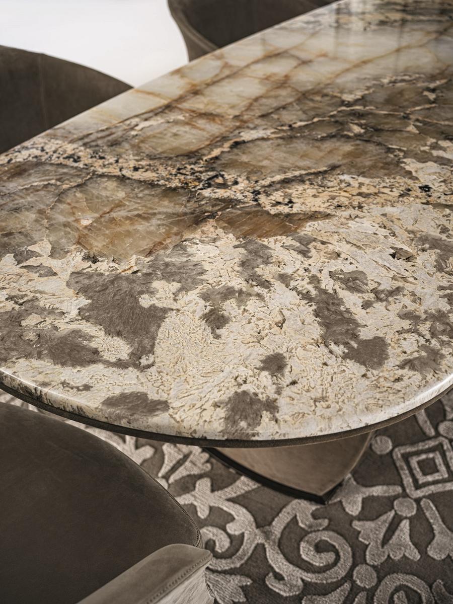 Oval leather table | Lotus by Longhi