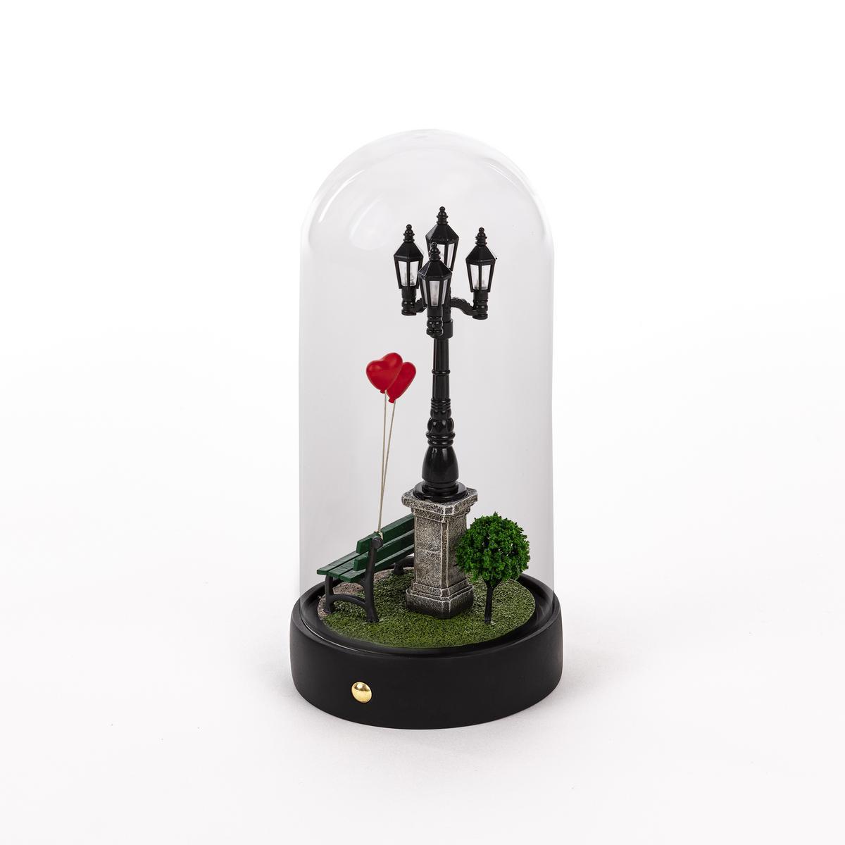 Resin table lamp | My Little Valentine by Seletti