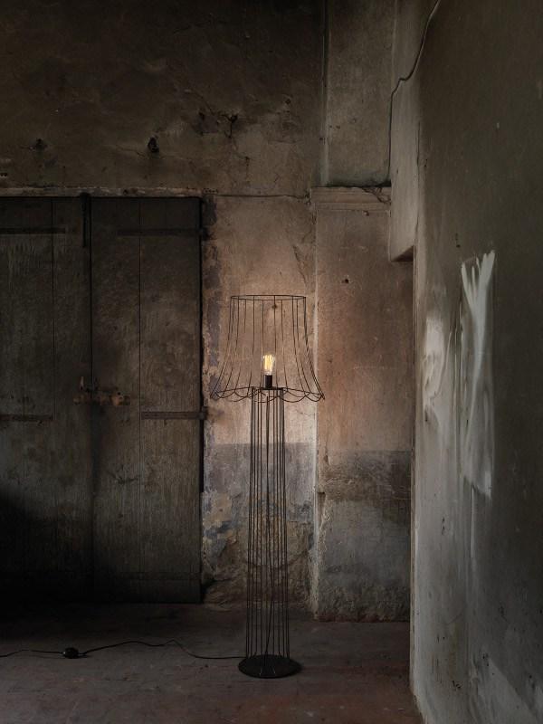 Iron floor lamp | Lucilla by Karman