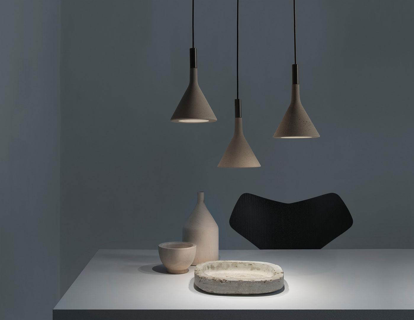 Concrete pendant lamp | Aplomb by Foscarini