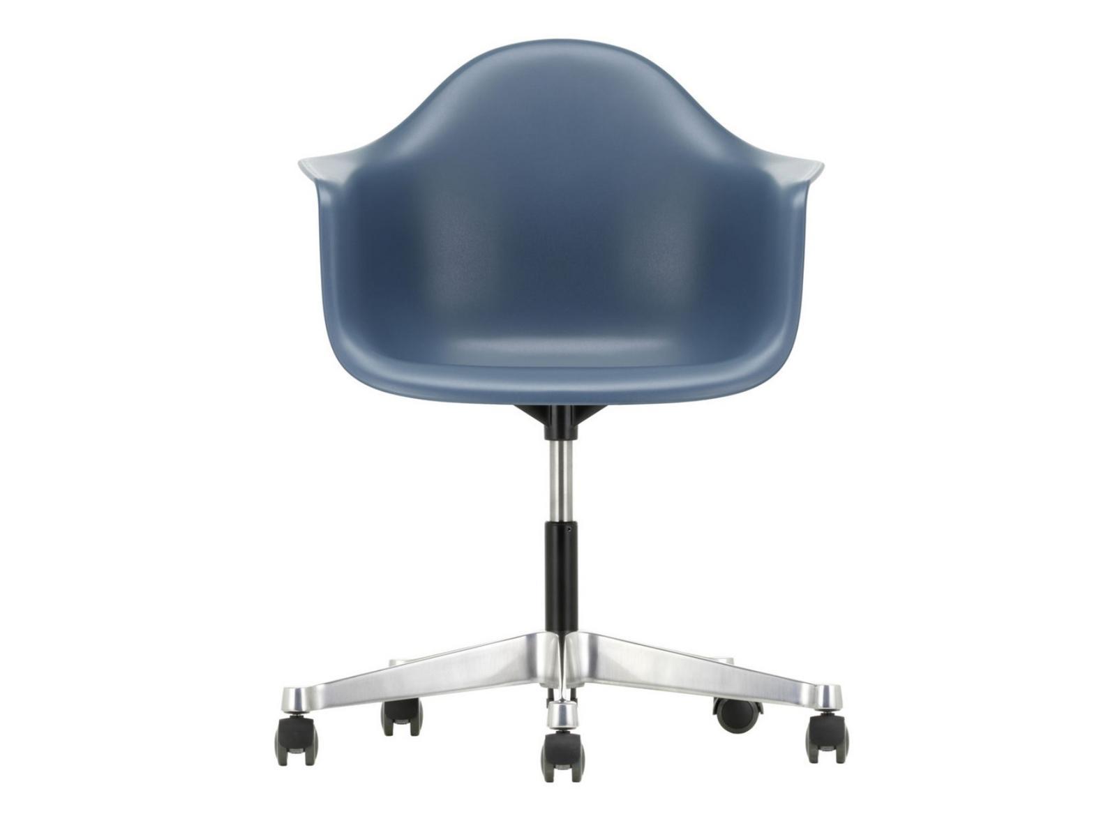 Swivel polypropylene office chair with armrests | Pacc by Vitra