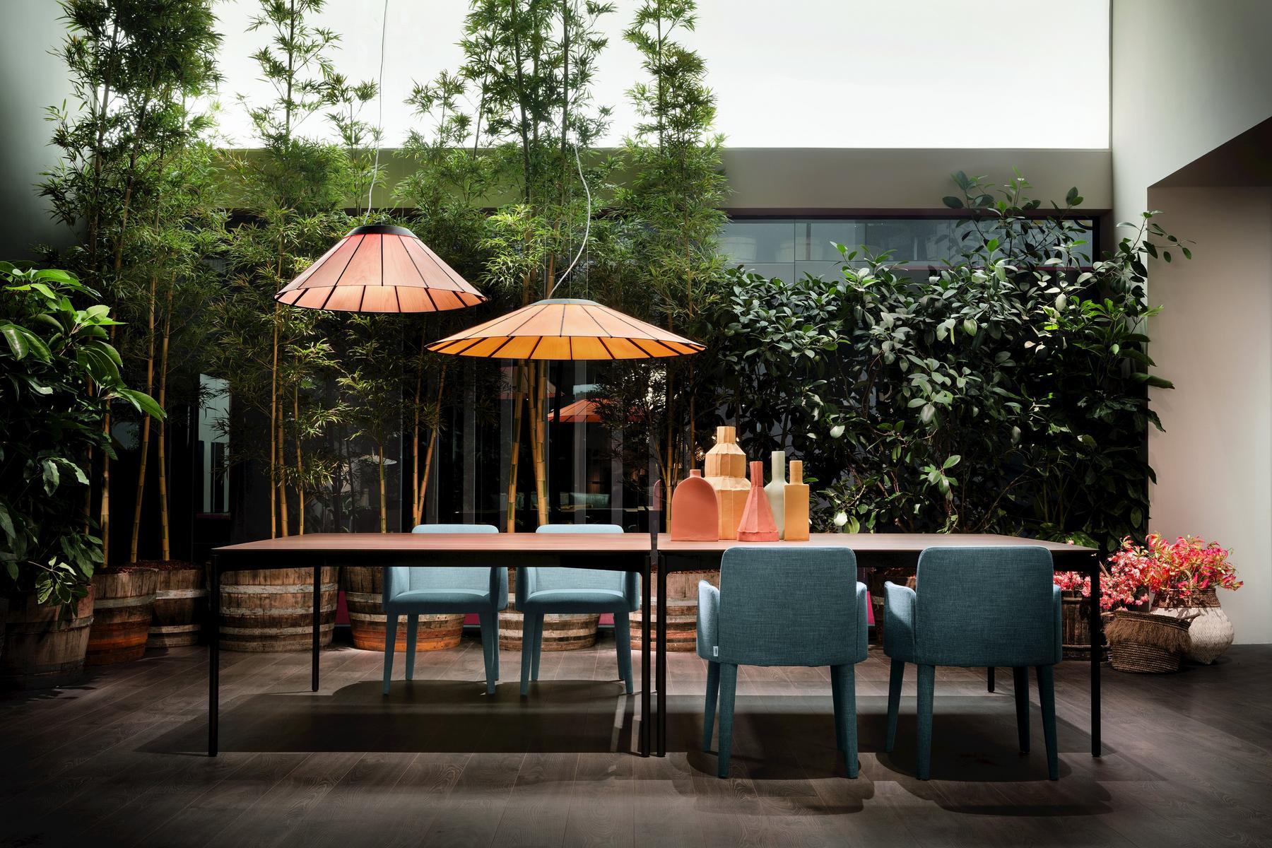 Rectangular aluminium and wood table | Luce by Lema