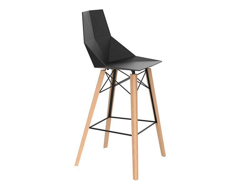 Polypropylene barstool with footrest | Faz Wood by Vondom