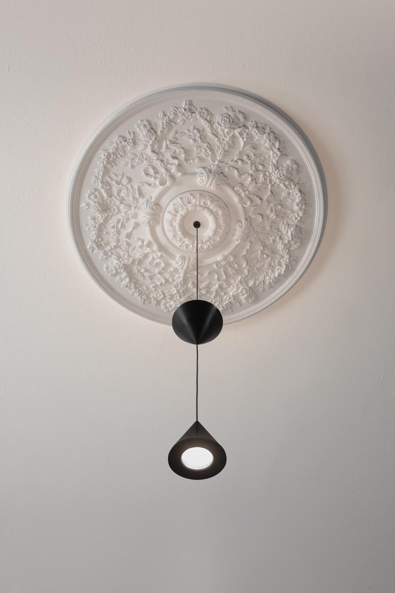 LED plaster and aluminium pendant lamp | Moonbloom by Karman