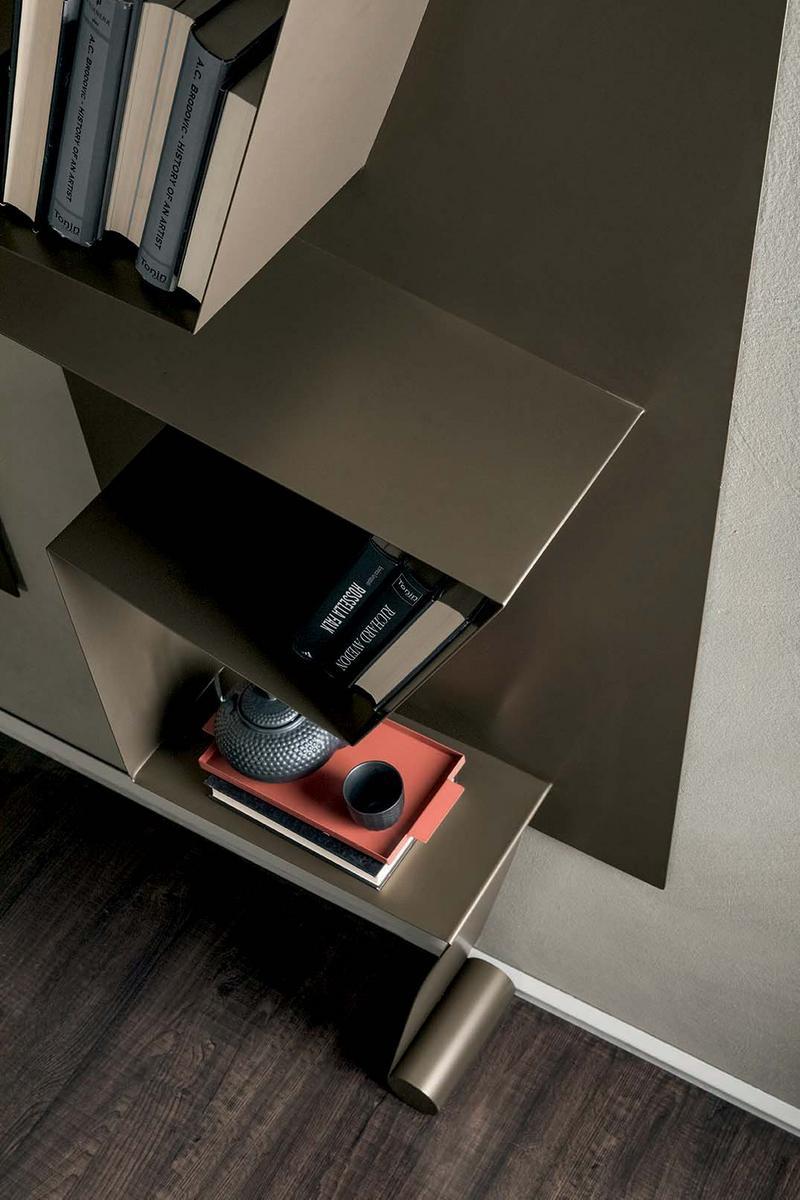 Wall-mounted metal bookcase | Nota by Tonin Casa