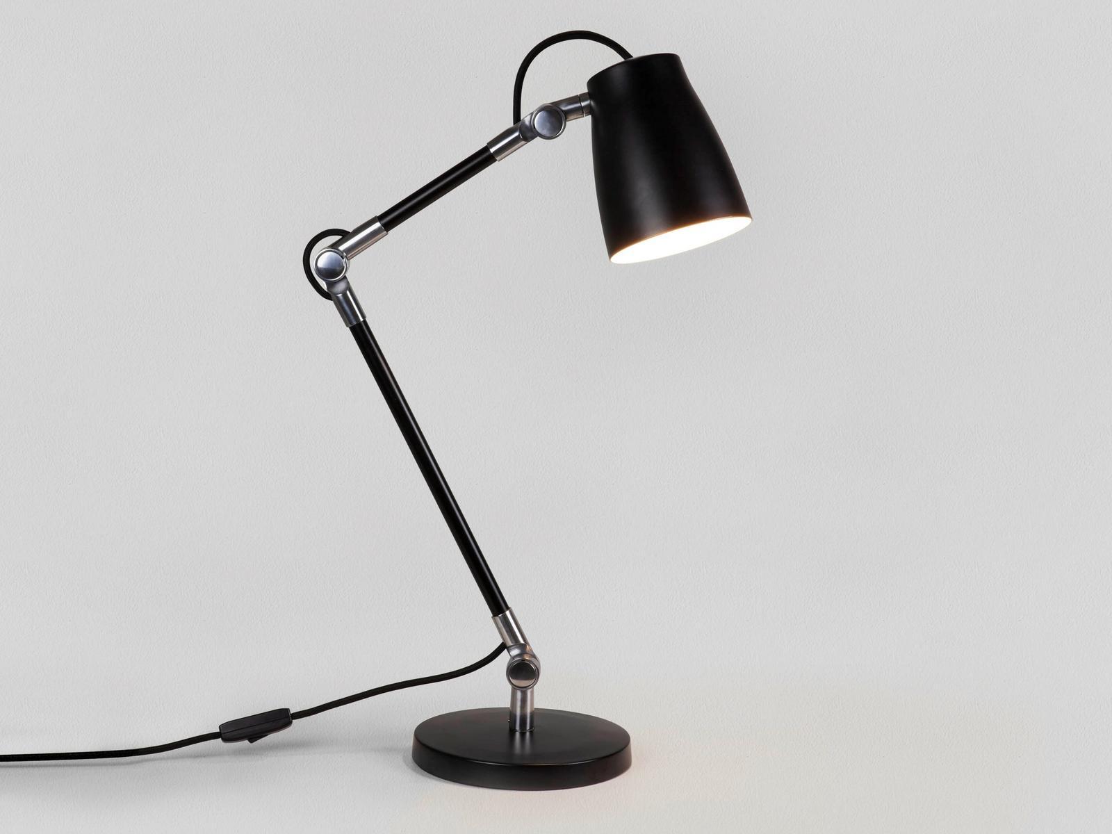 LED aluminium desk lamp | Atelier Desk Base by Astro lighting