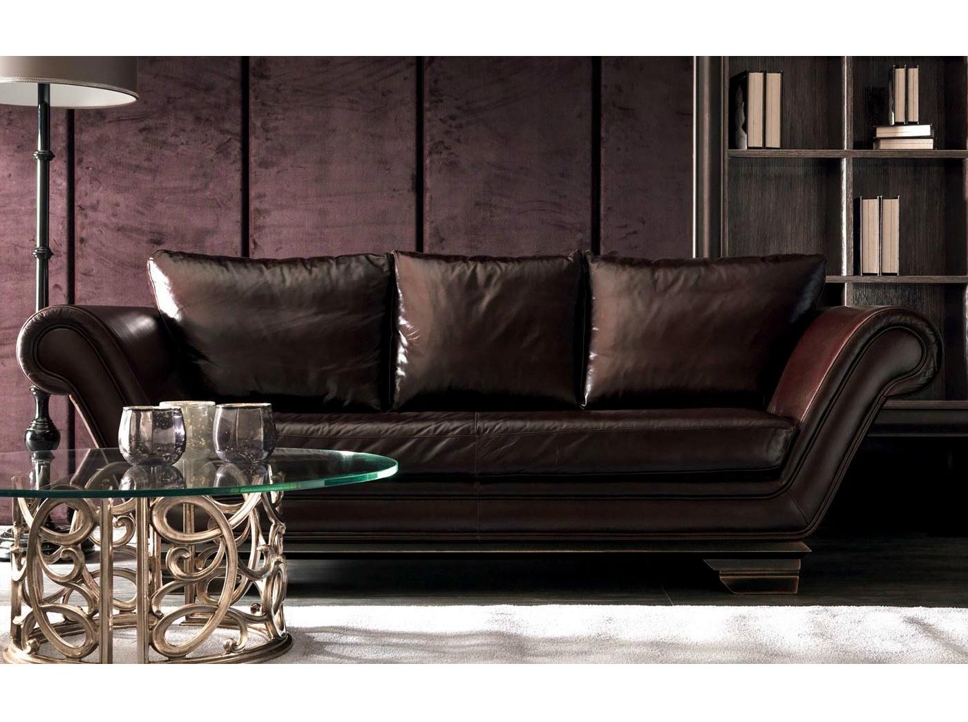 Low round glass coffee table | Flora by Corte Zari