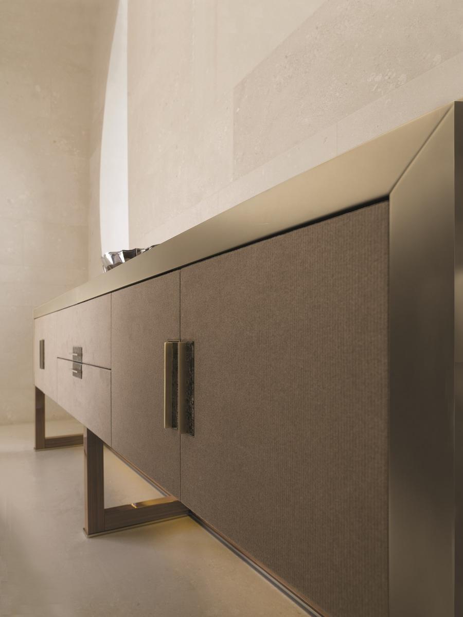 Wood sideboard with doors | Armand by Longhi