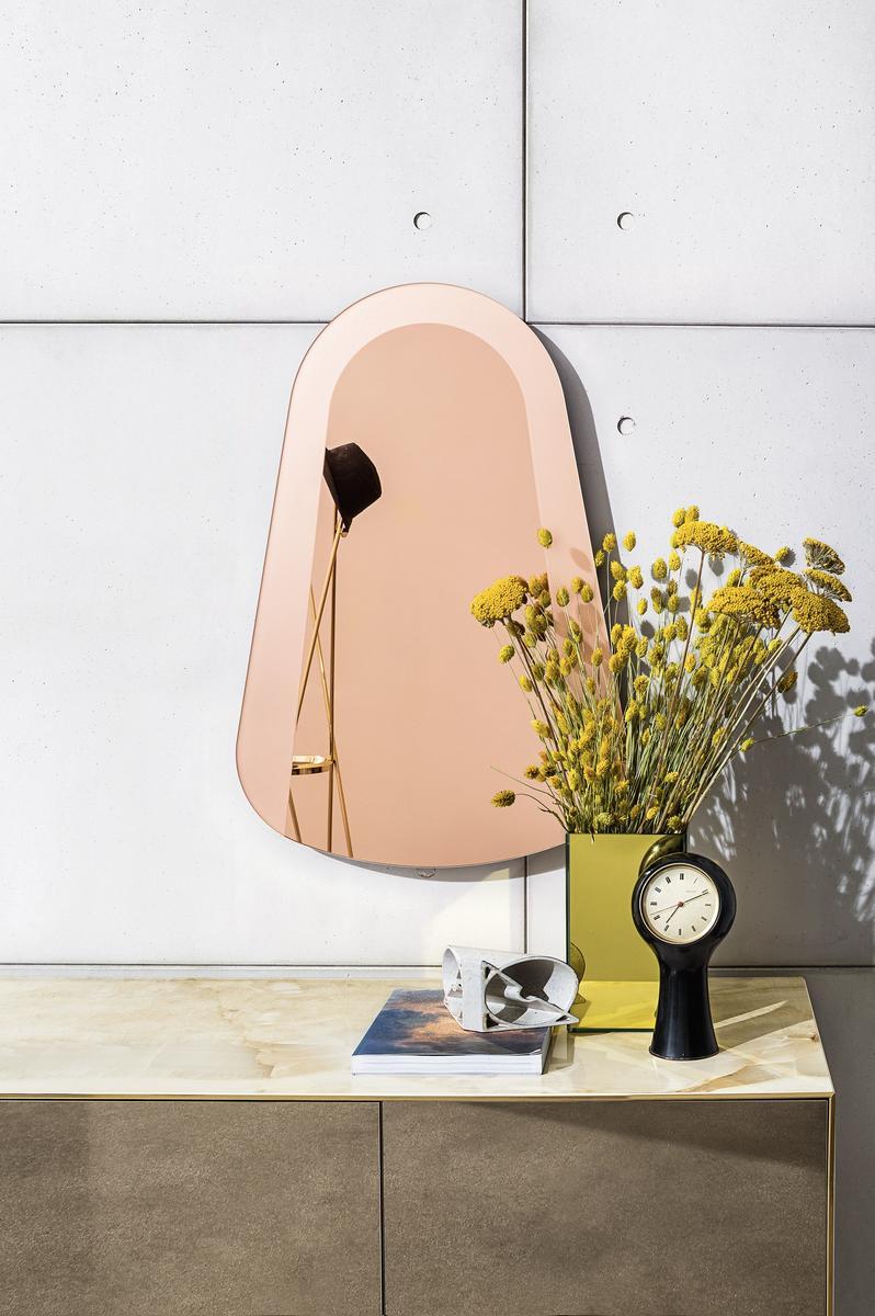 Wall-mounted mirror | Clessidra by Sovet