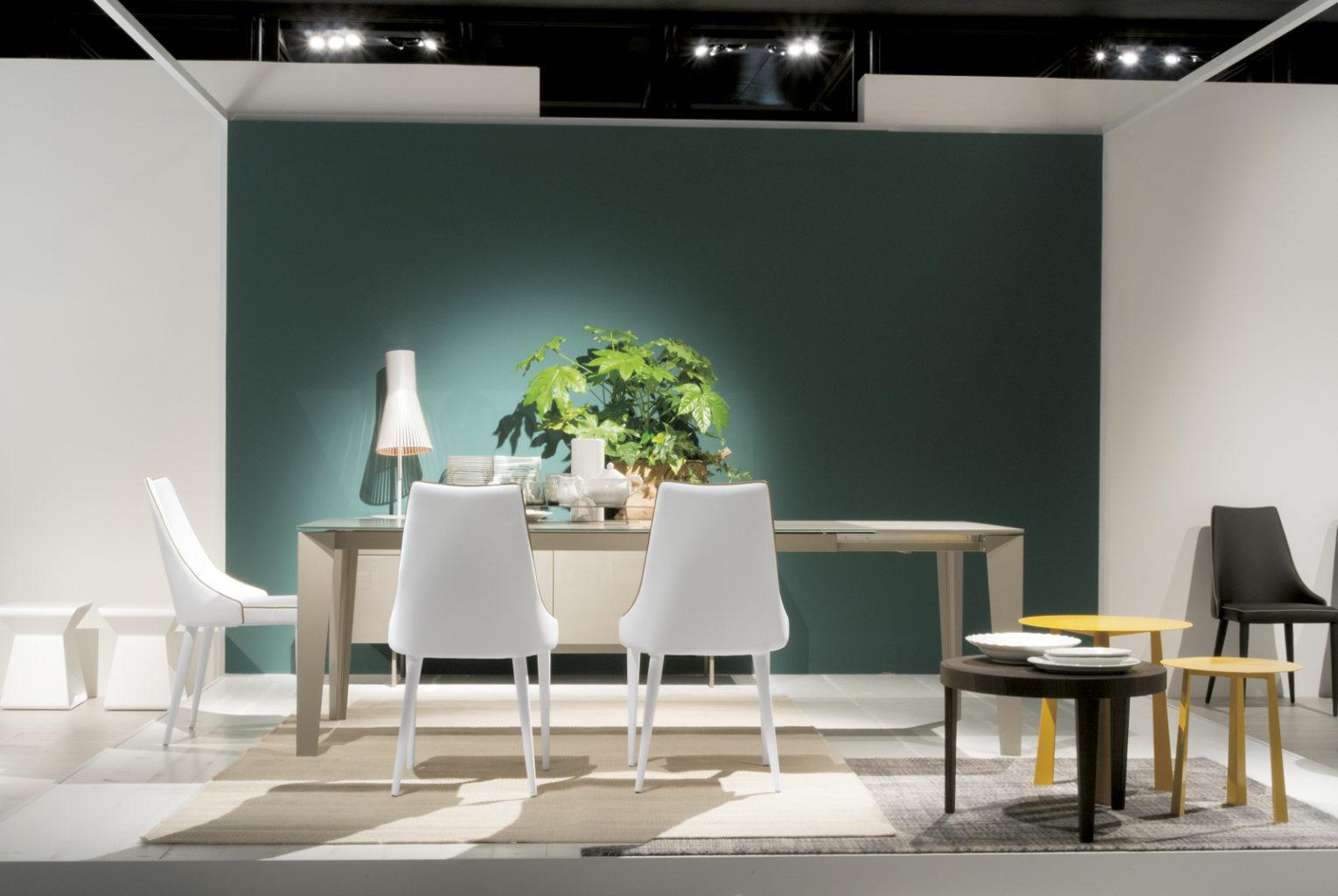 Square tempered glass table | Cruz by Bontempi