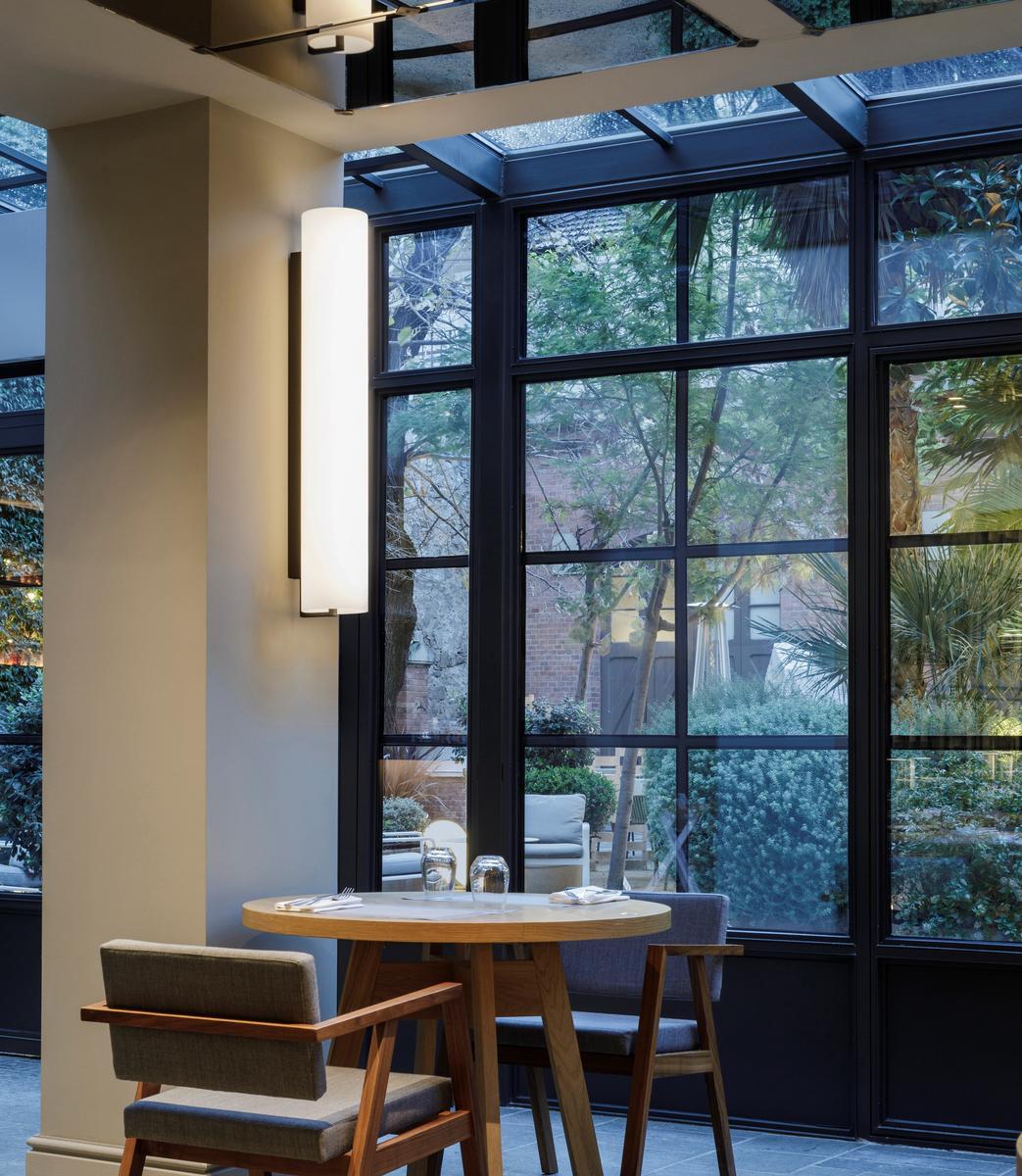 LED wall lamp | Kontur 6446 by Vibia