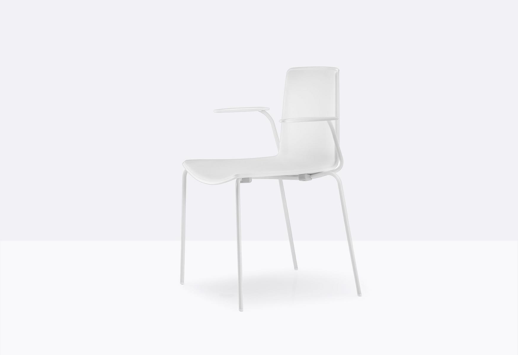 Stackable plastic restaurant chair with armrests | Tweet 895 by Pedrali
