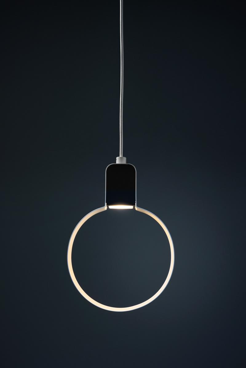 Direct light plate pendant lamp | Sonoluce by Zava
