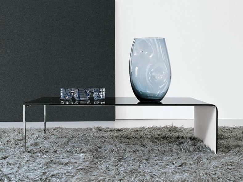 Stackable glass coffee table | Nido by Sovet