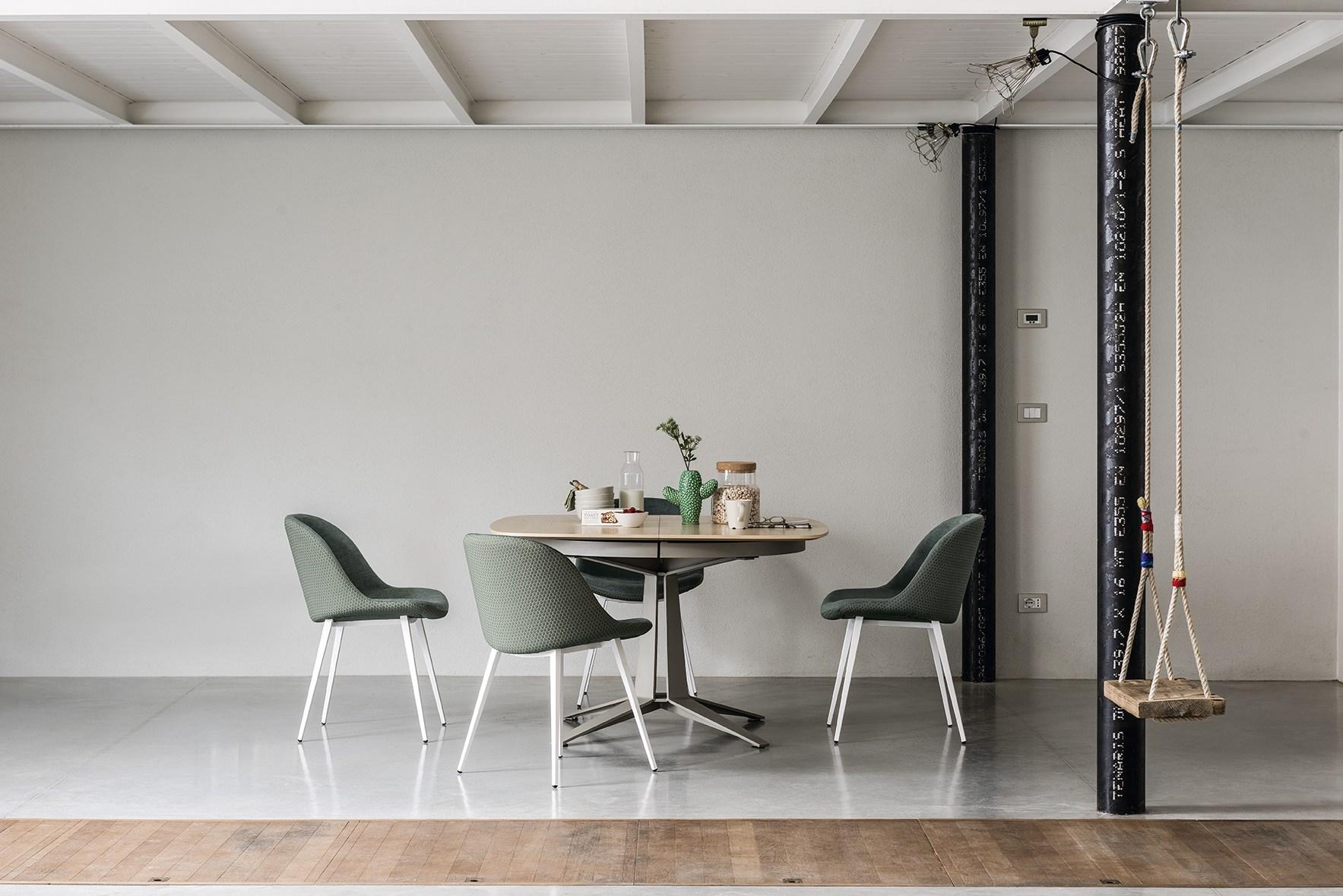 Upholstered metal restaurant chair | Sonny S-mt by Midj