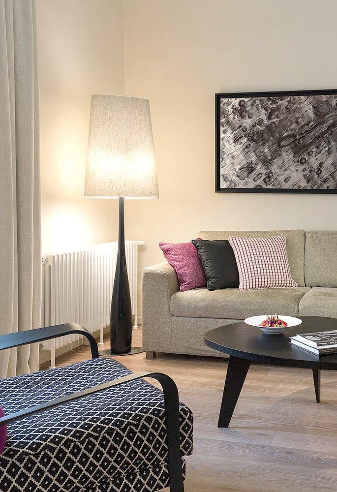 Floor lamp | M.me Butterfly by Contardi