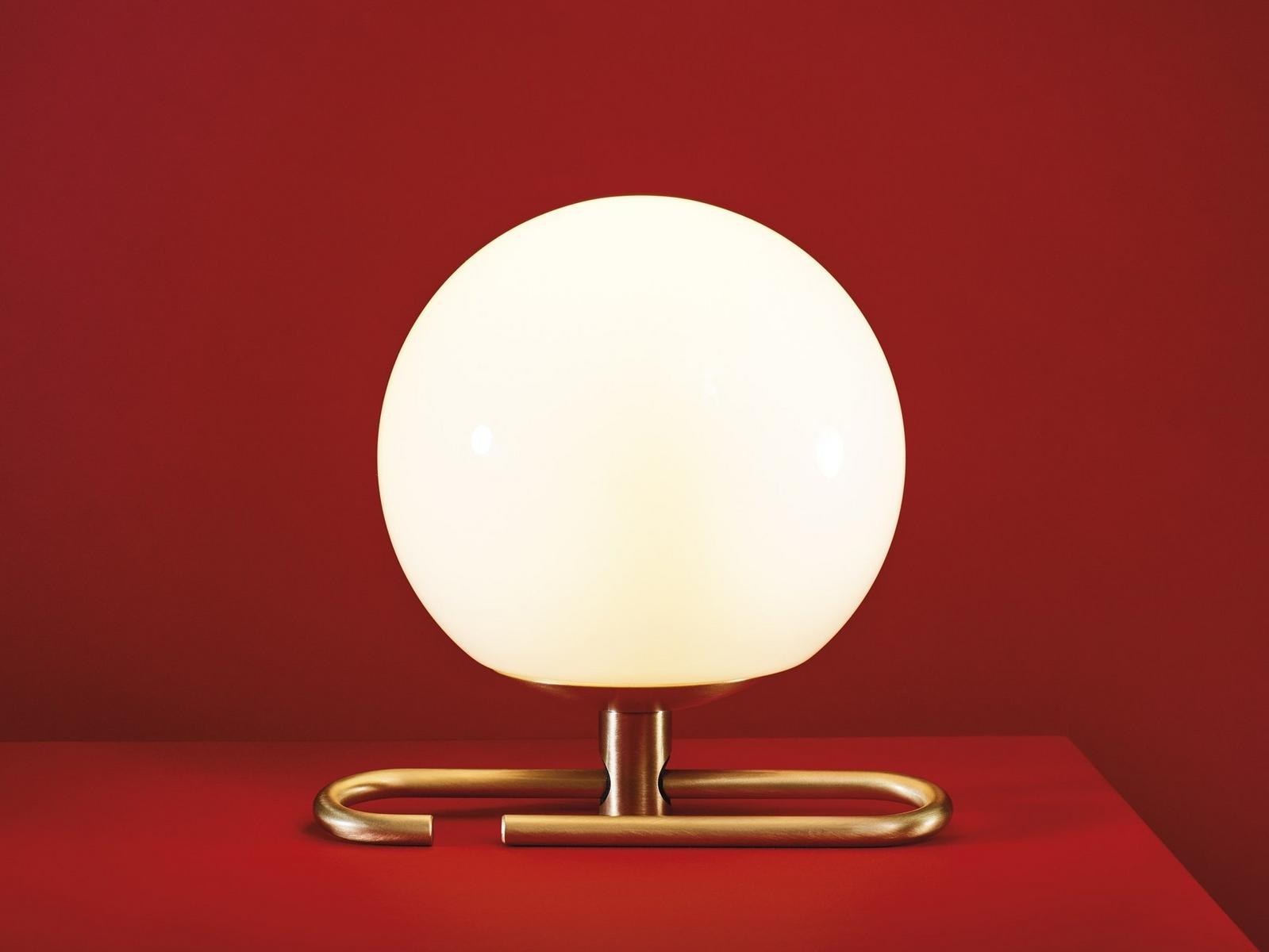 LED direct light table lamp | Nh by Artemide